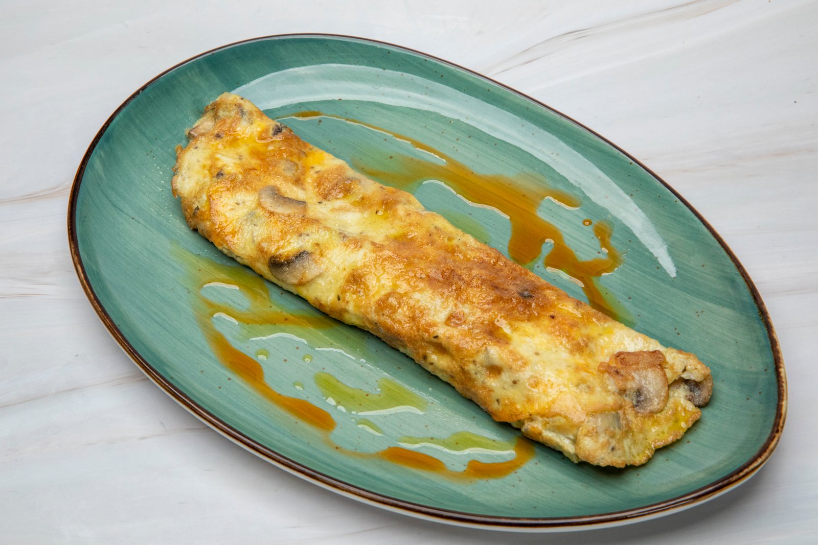 Göbələkli Omlet